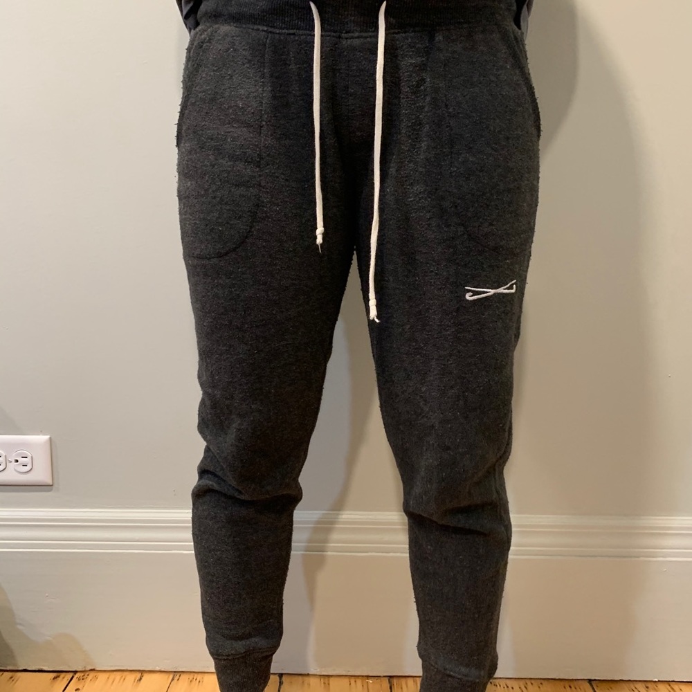 Alternative Earth grey/black jogger sweatpants EUC